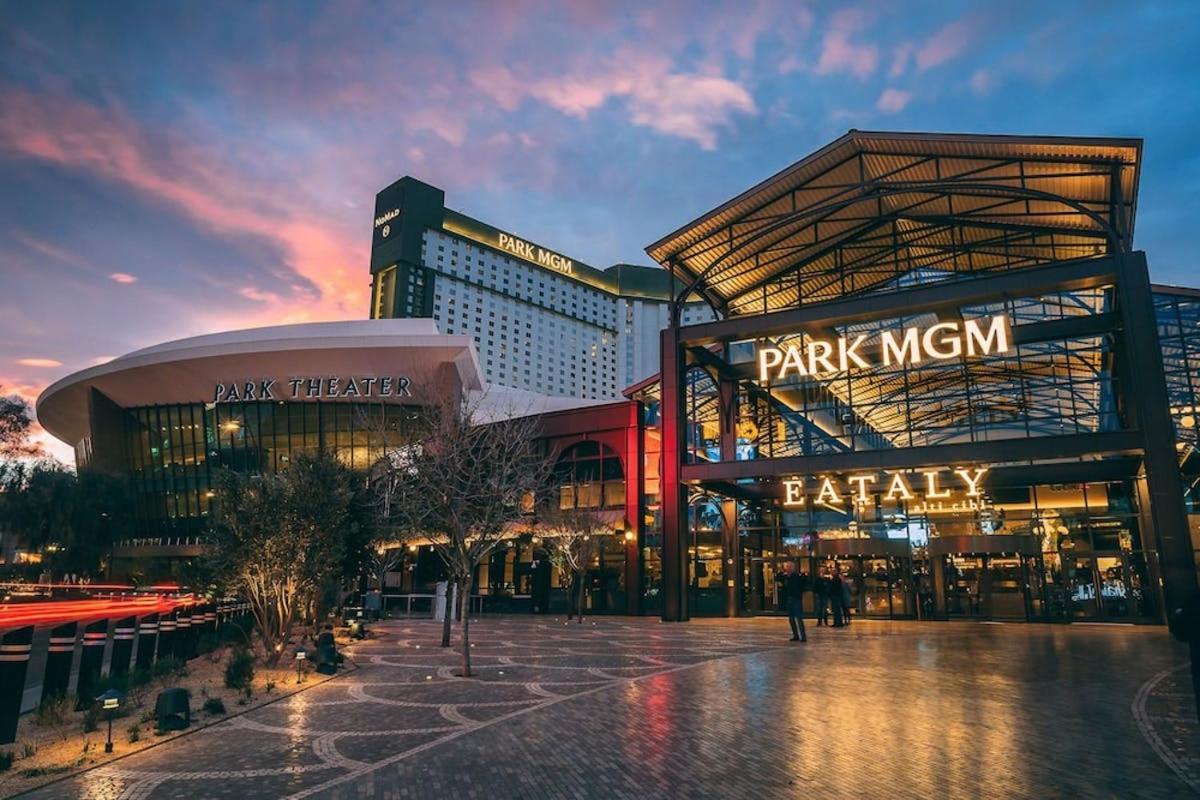 Park Mgm Las Vegas By Suiteness Екстериор снимка